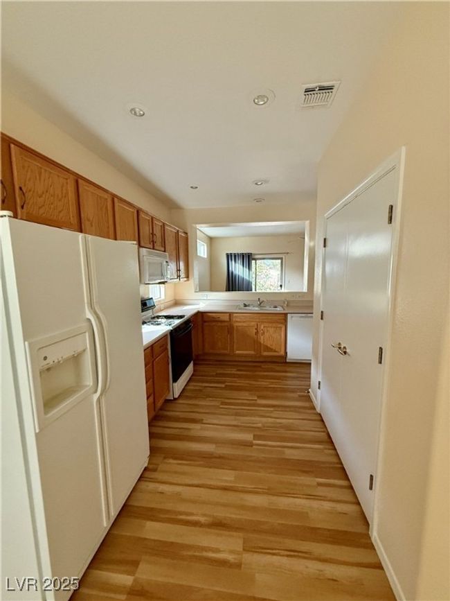 534 Carmel Mesa Dr, House other with 2 bedrooms, 2 bathrooms and null parking in Henderson NV | Image 6