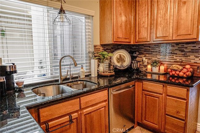 35 - 23215 Caminito Andreta, Condo with 2 bedrooms, 2 bathrooms and 2 parking in Laguna Hills CA | Image 12