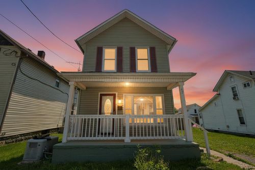 47 Jefferson St, Newark, OH, 43055-4935 | Card Image