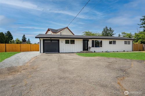 17225 35th Ave S, SeaTac, WA, 98188-3600 | Card Image