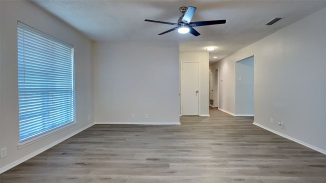 1613 Chesterfield Dr, House other with 3 bedrooms, 2 bathrooms and null parking in Carrollton TX | Image 6