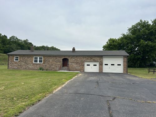 20 Ball Park Rd, Big Sandy, TN, 38221-3530 | Card Image