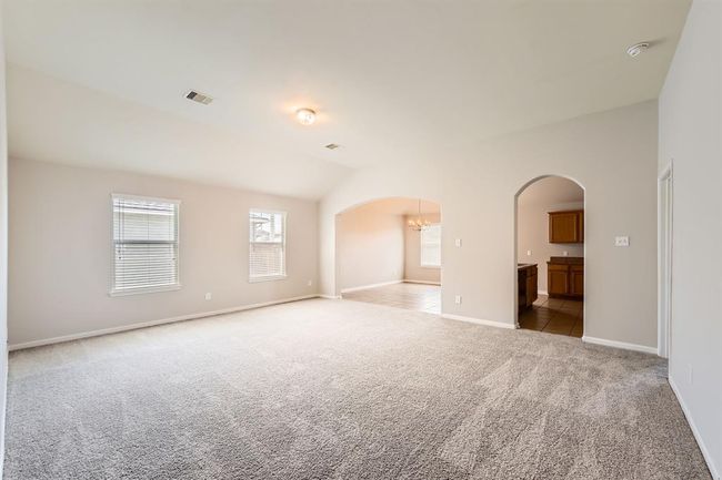 Living Room | Image 4