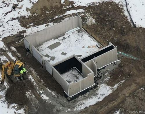 18 Union Transfer, Monroe, NY, 10950 | Card Image