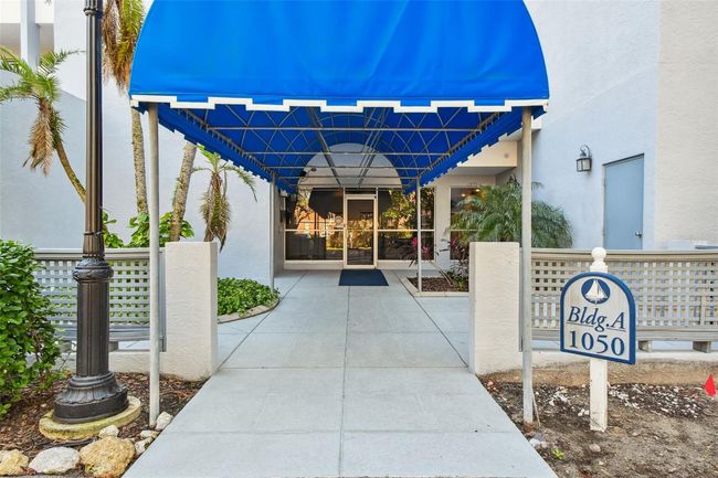 TV monitored call box and keyed lobby entrance. | Image 6