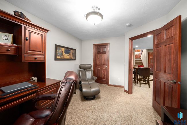 4400 E Aster Cir, House other with 5 bedrooms, 4 bathrooms and null parking in Sioux Falls SD | Image 43
