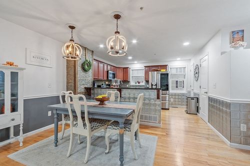 unit-204-80 Rogers St, Lowell, MA, 01852-4163 | Card Image