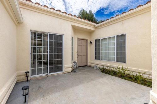 29665 Castle Creek Ln, Escondido, CA, 92026-5932 | Card Image