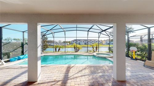 1323 Yorkshire Ct, Davenport, FL, 33896-5122 | Card Image