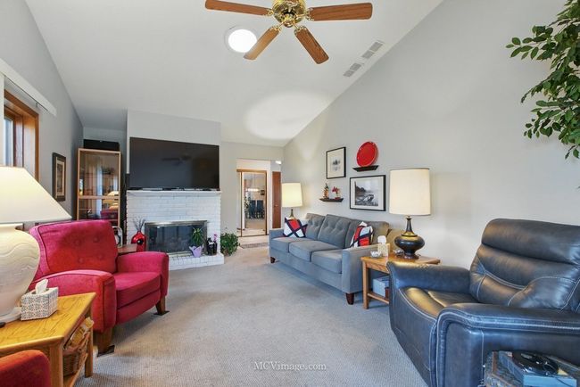 0 - 11757 S Brookside Dr, Condo with 3 bedrooms, 2 bathrooms and 2 parking in Palos Park IL | Image 11