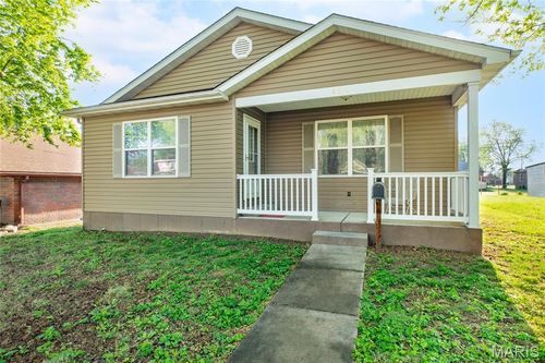 404 Washington Avenue, East Alton, IL, 62024 | Card Image