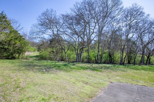 227 Spero Rd, Goodlettsville, TN, 37072-2933 | Card Image