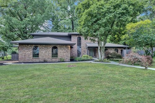 2357 Thornwood Ln, Memphis, TN, 38119-6732 | Card Image