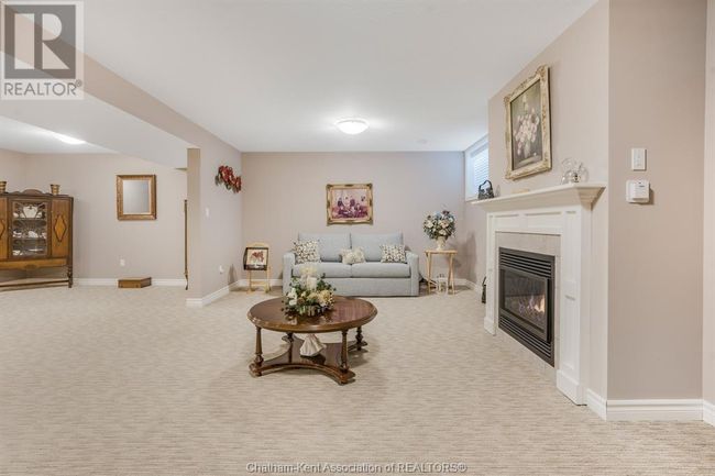133 Cottage Pl, Townhouse with 3 bedrooms, 3 bathrooms and null parking in Chatham ON | Image 32