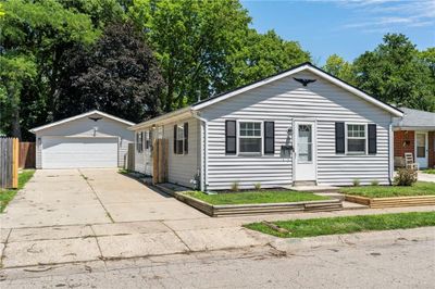 17 W Parkwood Drive, House other with 3 bedrooms, 1 bathrooms and null parking in Fairborn OH | Image 3