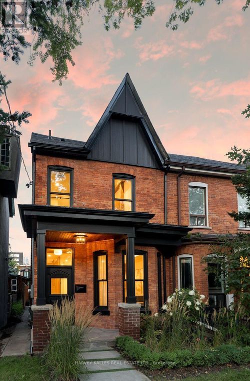 71 Robert St, Toronto, ON, M5S2K4 | Card Image