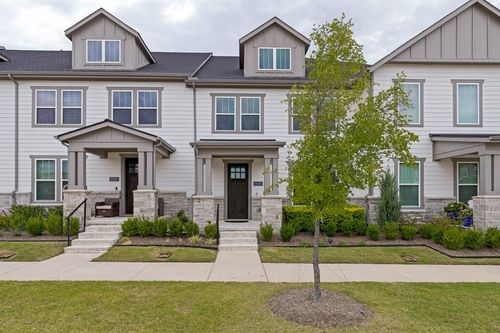 9695 Speaker Dr, Frisco, TX, 75035-1907 | Card Image