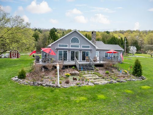 61 Sweeney Farm Rd, Georgia, VT, 05478-3179 | Card Image