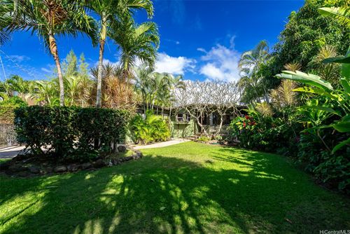 68-664 Hoomana Pl, Waialua, HI, 96791-9318 | Card Image
