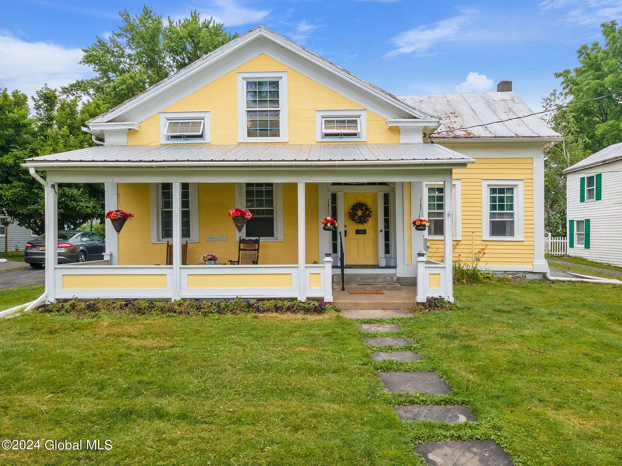 Main St, Esperance, NY 12066
