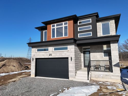 25 Elvira Way, Thorold, ON, L2V0M7 | Card Image