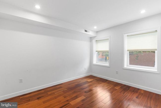 2203 Race St, Townhouse with 3 bedrooms, 3 bathrooms and null parking in PHILADELPHIA PA | Image 24