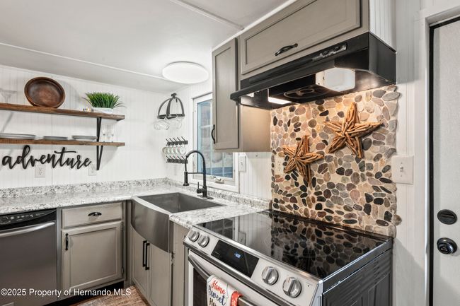 8732 County Road 647, House other with 3 bedrooms, 1 bathrooms and null parking in Bushnell FL | Image 19