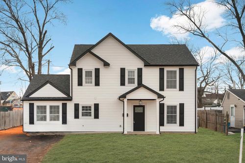 122 Ivy Hill Rd, LEVITTOWN, PA, 19057-2323 | Card Image