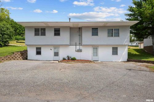 222 6th St, Buffalo, IA, 52728-7702 | Card Image