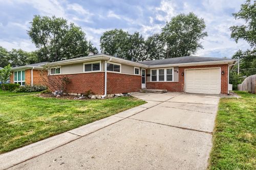 12 S Waterman Avenue, Arlington Heights, IL, 60004 | Card Image