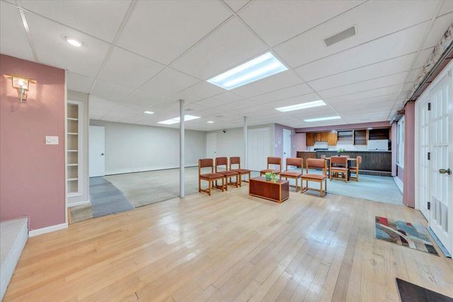 REC ROOM/IN LAW SUITE | Image 68