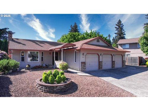 3802 Ne 157th Ave, Vancouver, WA, 98682 | Card Image