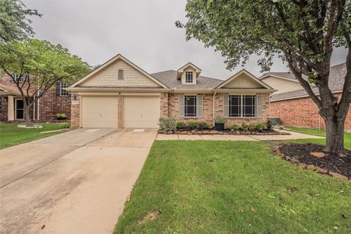 12108 Vienna Apple Rd, Fort Worth, TX, 76244-7557 | Card Image