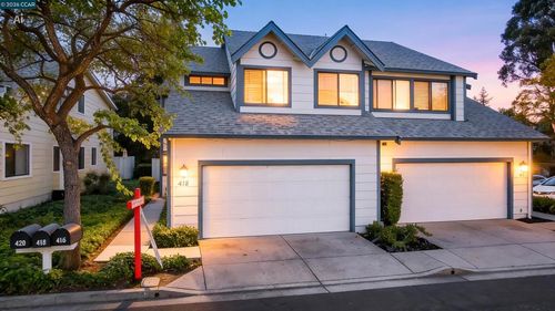 418 Dohrmann Ln, Pinole, CA, 94564-2300 | Card Image