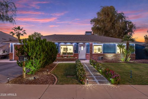 3046 E Glade Ave, Mesa, AZ, 85204-6327 | Card Image