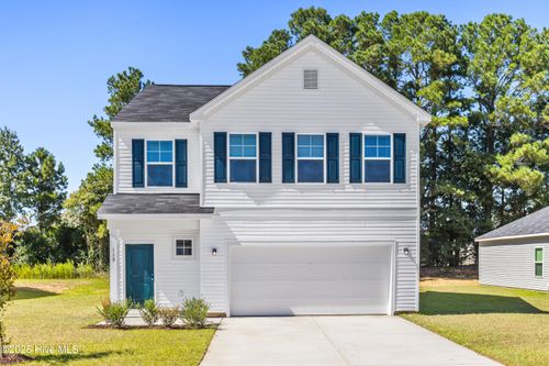 632 S Squires Run Ln, Richlands, NC, 28574-6502 | Card Image