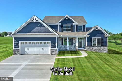 3227 Oxford Rd, NEW OXFORD, PA, 17350-9819 | Card Image