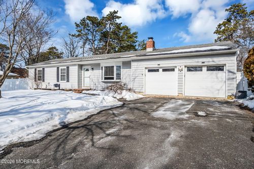1117 12th Ave, Manchester, NJ, 08757-1942 | Card Image