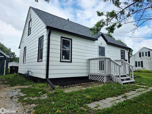 217 N Kossuth St, Osceola, IA, 50213-1343 | Card Image