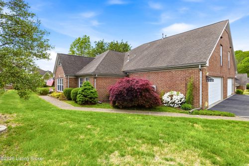 4445 Southbridge Ct, Louisville, KY, 40272-2700 | Card Image