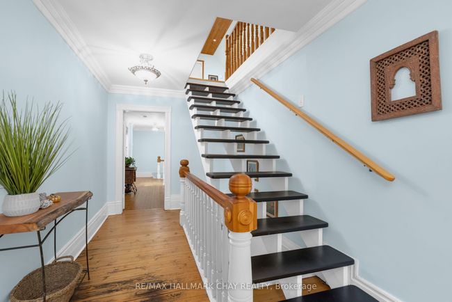 4950 Penetanguishene Rd, House other with 4 bedrooms, 3 bathrooms and 10 parking in Hillsdale ON | Image 31