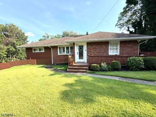 599 Totowa Rd, Totowa, NJ, 07512-1618 | Card Image