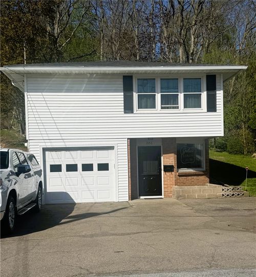 286 W Main Street, Victor, NY, 14564 | Card Image