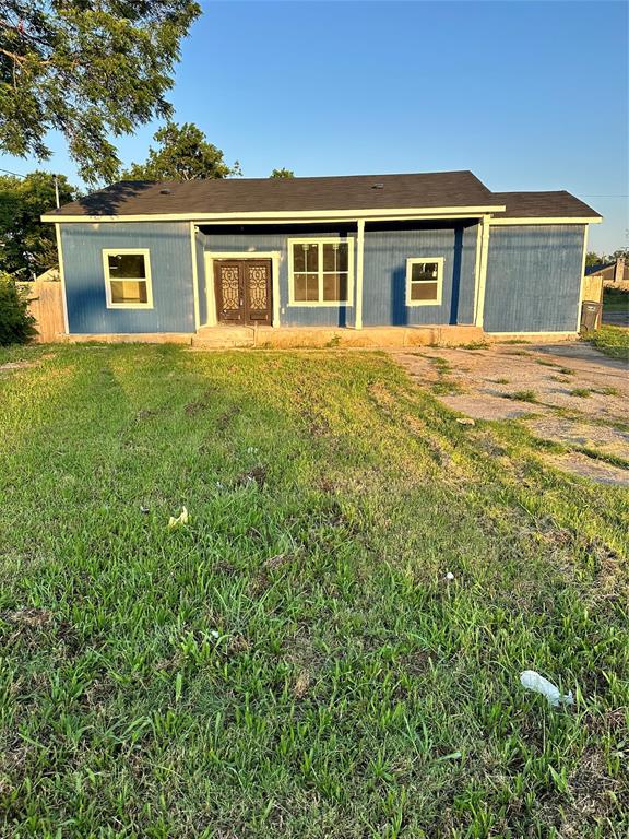 Miller Ave, Fort Worth, TX 76119