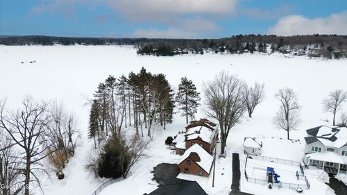 122 Boblin Marina Dr, Mayfield, NY, 12117-3400 | Card Image