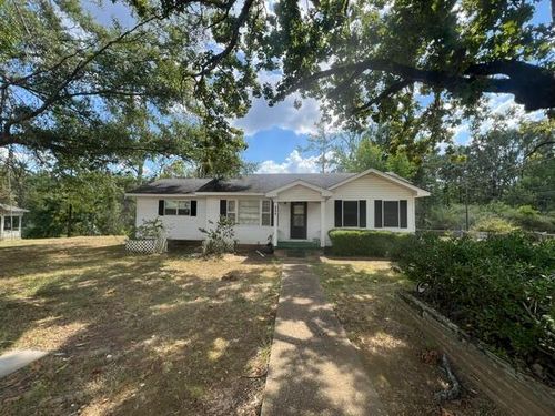 919 Hatchie St, Booneville, MS, 38829-4818 | Card Image