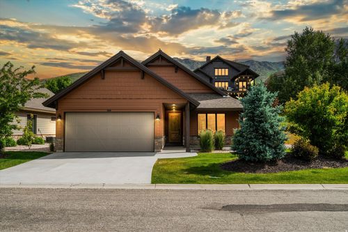 5951 E Big Horn Pkwy, Eden, UT, 84310-9113 | Card Image