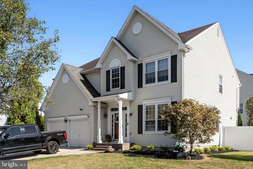 105 Quarterhorse Ct, Evesham, NJ, 08053-5731 | Card Image