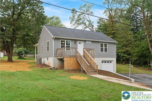 7302 Leh St, COOPERSBURG, PA, 18036-3741 | Card Image