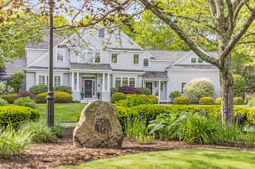 11 Teal Cir, Mashpee, MA, 02649-3676 | Card Image
